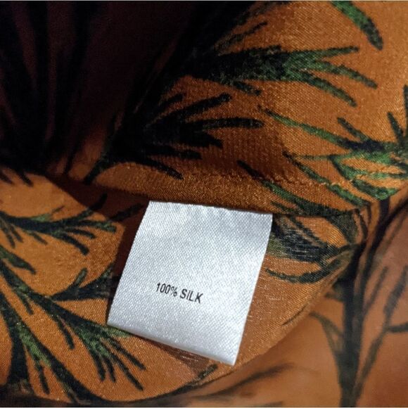 Tucker Caramel Pine in Crepe de Chine Silk Smock - Picture 6 of 10